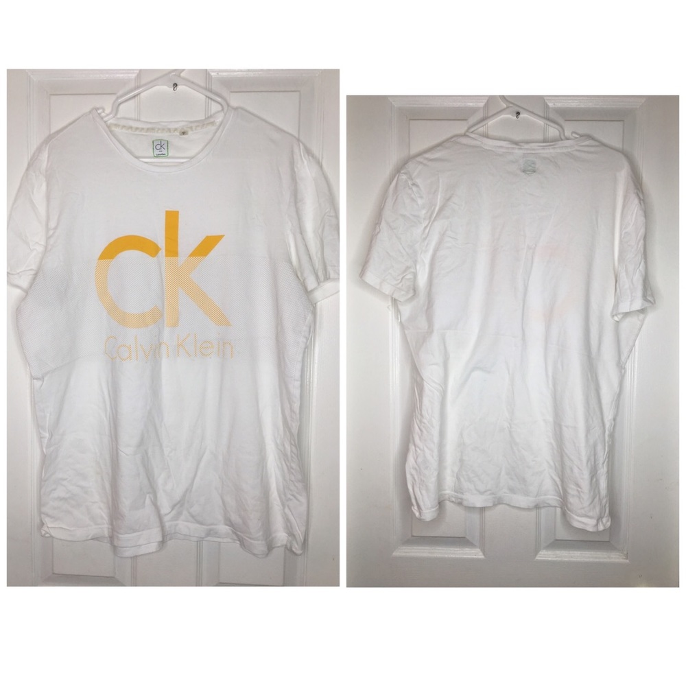- Calvin Klein T-shirts’
